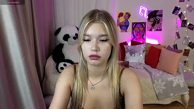 BattyMelody online show from September 17, 2025, 1:13 pm