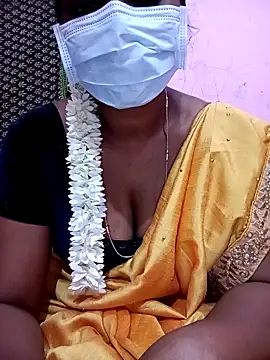 Snapshot of Villageammu18 chatting on February 14, 2026, 3:53 pm Villageammu18 online show from February 14, 2026, 3:53 pm