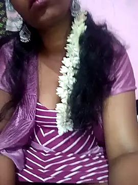 Snapshot of Villageammu18 chatting on March 11, 2026, 4:35 pm Villageammu18 online show from March 11, 2026, 4:35 pm