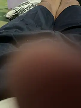 Desiboy   21 online show from December 18, 2024, 4:49 pm