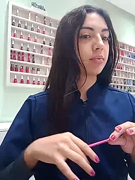 isabella048 online show from September 26, 2025, 7:51 pm