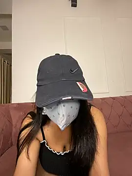 Emmy kapoor online show from January 29, 2025, 12:22 am