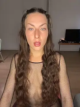 Snapshot of _ExoticGirl chatting on November 28, 2025, 7:55 am ExoticGirl online show from November 28, 2025, 7:55 am