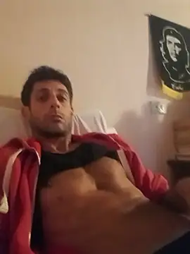 Snapshot of MrTamburine22 chatting on November 2, 2025, 1:35 pm MrTamburine22 online show from November 2, 2025, 1:35 pm