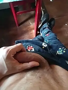 Snapshot of MrTamburine22 chatting on March 9, 2026, 1:04 pm MrTamburine22 online show from March 9, 2026, 1:04 pm