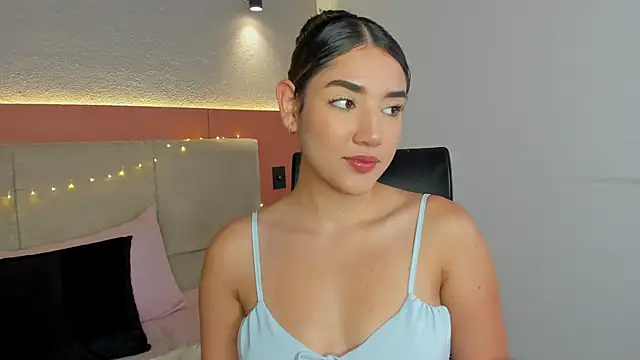 AniiRose online show from November 26, 2025, 12:55 am