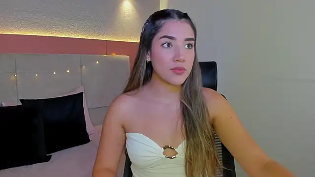 AniiRose online show from November 27, 2025, 1:07 am