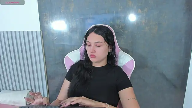 lana boomer online show from October 30, 2025, 7:36 pm