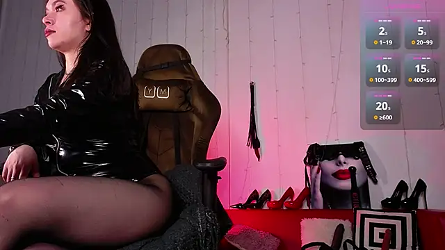 Vanessa Ives  online show from May 10, 2026, 8:36 pm