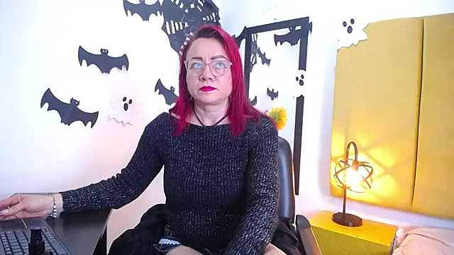 Snapshot of Lupiita223 chatting on October 21, 2025, 12:39 pm Lupiita223 online show from October 21, 2025, 12:39 pm