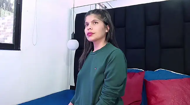 cutehanna1 online show from January 22, 2025, 8:17 pm