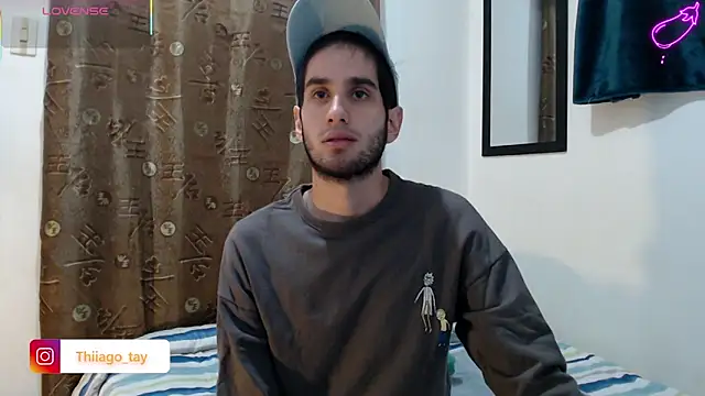 Snapshot of Thhiago_tay chatting on October 1, 2025, 4:46 pm Thhiago tay online show from October 1, 2025, 4:46 pm