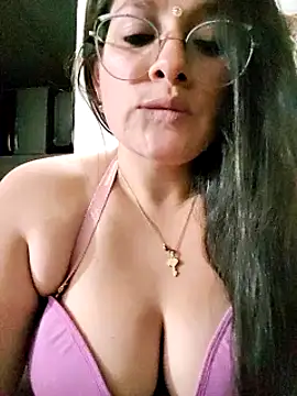 Neve Collins online show from December 24, 2024, 8:44 am