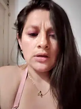 Neve Collins online show from December 27, 2024, 8:35 am