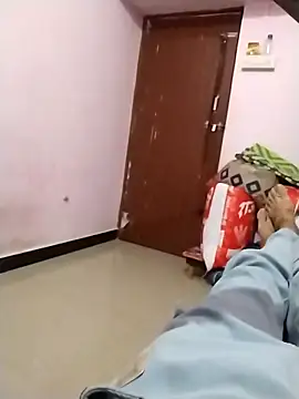 PracticalGum40 online show from December 4, 2024, 9:02 pm