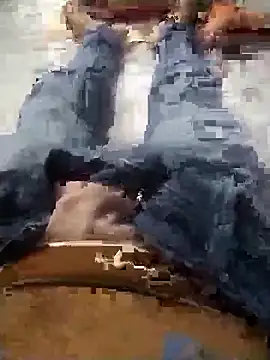 PracticalGum40 online show from September 19, 2025, 5:46 pm