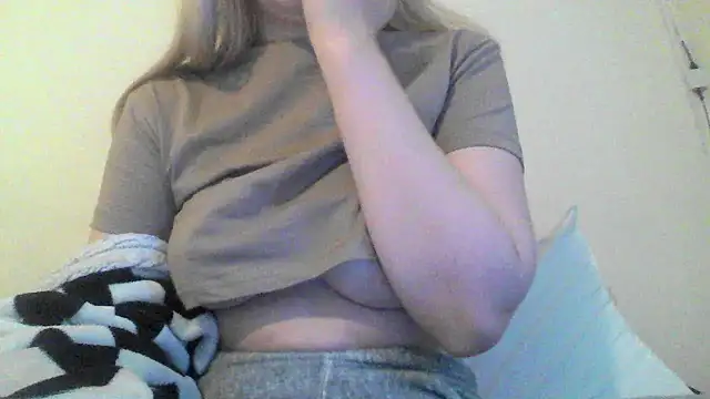 bunnyamy online show from January 19, 2025, 2:49 pm