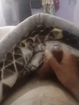 Noname333u online show from December 18, 2025, 7:36 am