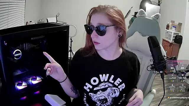 LilyFoxxx online show from October 22, 2025, 3:18 am