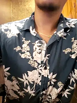 Snapshot of shan__22 chatting on December 7, 2024, 3:30 pm shan 22 online show from December 7, 2024, 3:30 pm