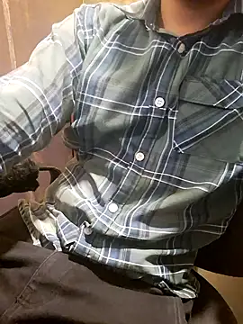 Snapshot of shan__22 chatting on December 20, 2024, 5:29 pm shan 22 online show from December 20, 2024, 5:29 pm