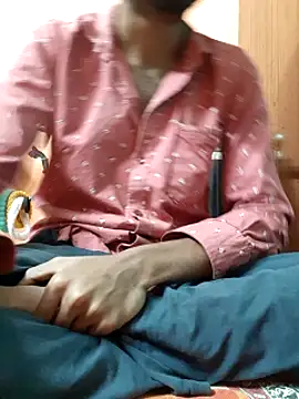 Snapshot of savage_lucifer8 chatting on December 4, 2024, 11:52 am savage lucifer8 online show from December 4, 2024, 11:52 am