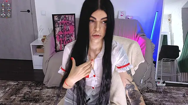 Tiffany lab online show from November 13, 2025, 9:52 am