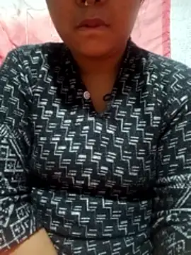 Snapshot of Super-Couple chatting on January 6, 2026, 2:59 am Super-Couple online show from January 6, 2026, 2:59 am