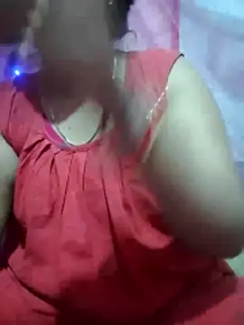 Snapshot of Super-Couple chatting on February 10, 2026, 9:41 pm Super-Couple online show from February 10, 2026, 9:41 pm