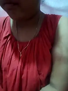 Snapshot of Super-Couple chatting on February 13, 2026, 11:39 am Super-Couple online show from February 13, 2026, 11:39 am