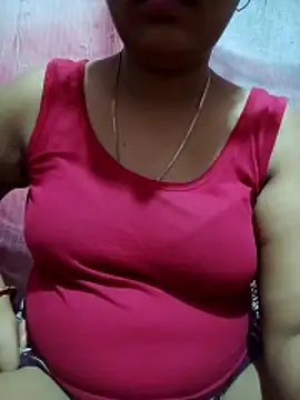 Snapshot of Super-Couple chatting on March 1, 2026, 12:12 am Super-Couple online show from March 1, 2026, 12:12 am