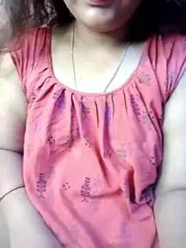 Snapshot of Super-Couple chatting on April 12, 2026, 11:32 pm Super-Couple online show from April 12, 2026, 11:32 pm