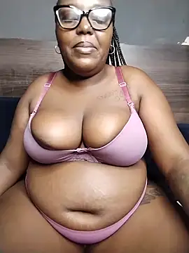 CHERRYYUMMY online show from March 25, 2026, 7:03 am