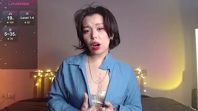 Mellovely online show from January 6, 2025, 3:40 pm