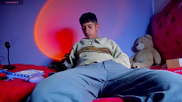 Snapshot of BIG_cockpether chatting on September 16, 2025, 10:27 am BIG cockpether online show from September 16, 2025, 10:27 am