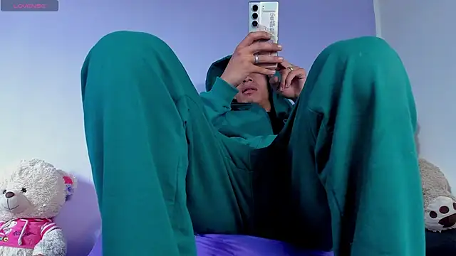 Snapshot of BIG_cockpether chatting on October 10, 2025, 9:03 pm BIG cockpether online show from October 10, 2025, 9:03 pm