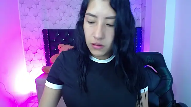 Sofi hot 4m online show from December 2, 2025, 2:45 pm