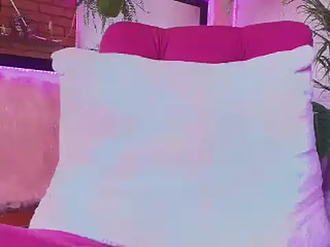 Snapshot of _mamush chatting on February 28, 2025, 6:41 pm mamush online show from February 28, 2025, 6:41 pm