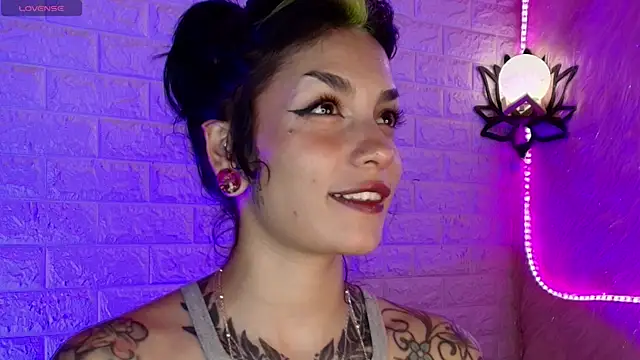 Snapshot of _mamush chatting on September 10, 2025, 5:29 am mamush online show from September 10, 2025, 5:29 am