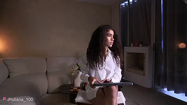 Snapshot of paulacora100 chatting on January 17, 2026, 1:27 pm paulacora100 online show from January 17, 2026, 1:27 pm