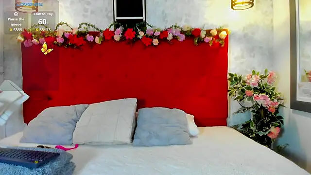 SilvannaFit online show from October 20, 2025, 12:16 pm