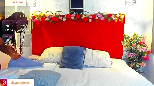 SilvannaFit online show from March 12, 2026, 11:38 am