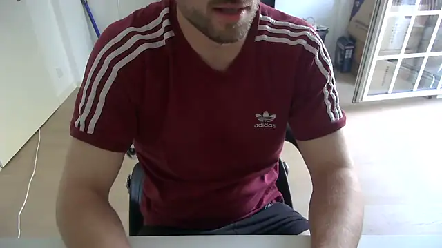 taallguyy 196 online show from May 26, 2026, 5:03 am