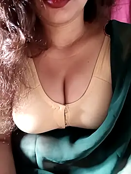 Sneha gril online show from November 12, 2025, 2:12 am