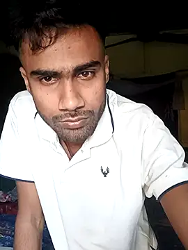 Skinny Bigass 23 online show from February 17, 2025, 11:02 am