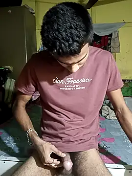 Skinny Bigass 23 online show from March 5, 2025, 6:01 pm