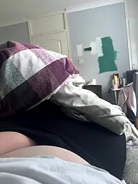 Snapshot of AmberTaylorXxx chatting on November 9, 2025, 2:37 pm AmberTaylorXxx online show from November 9, 2025, 2:37 pm