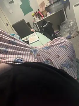 Snapshot of AmberTaylorXxx chatting on December 14, 2025, 4:01 pm AmberTaylorXxx online show from December 14, 2025, 4:01 pm