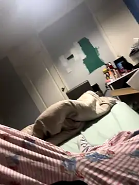 Snapshot of AmberTaylorXxx chatting on December 15, 2025, 7:40 pm AmberTaylorXxx online show from December 15, 2025, 7:40 pm