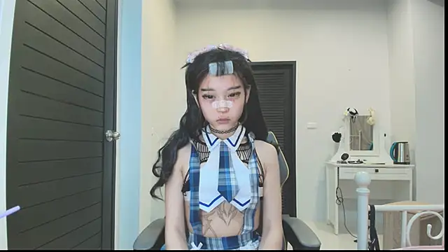 Snapshot of seo_yeon_ chatting on December 3, 2024, 2:16 pm seo yeon online show from December 3, 2024, 2:16 pm